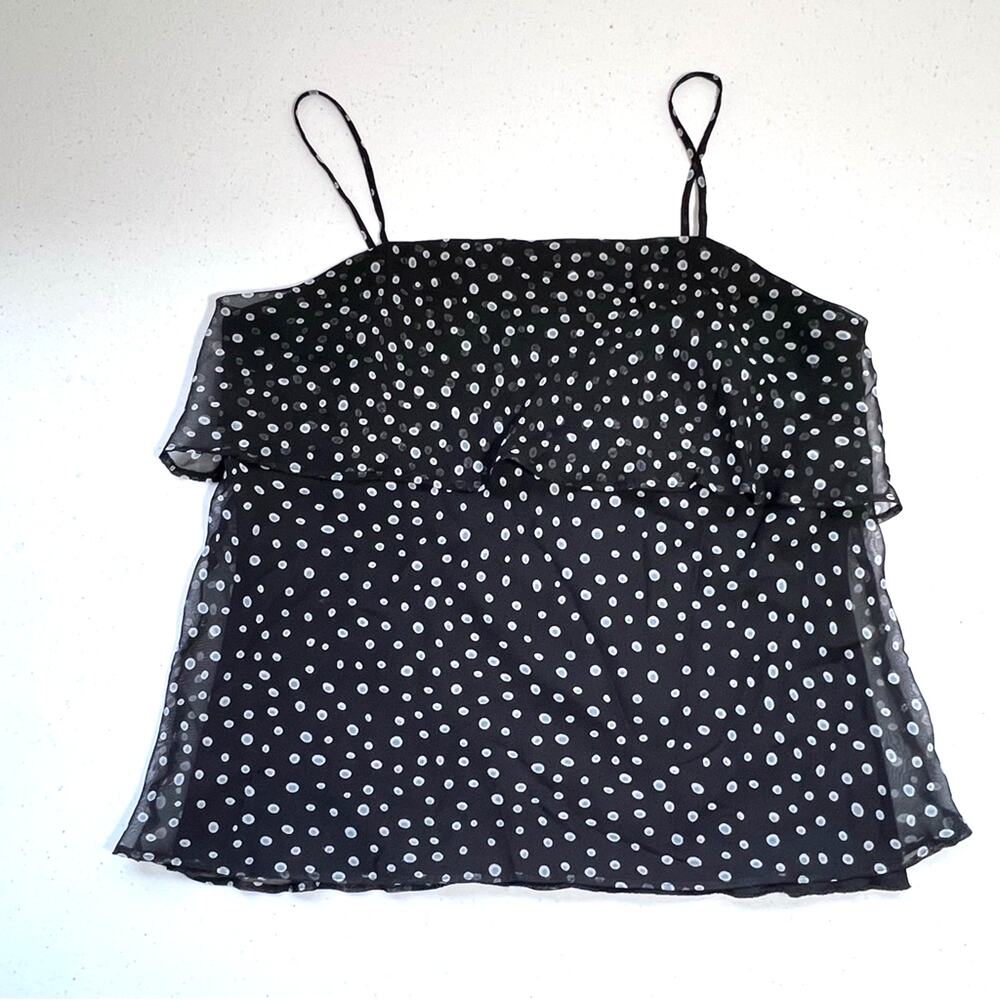 Xhilaration ruffled spaghetti strap flowy top size medium EUC